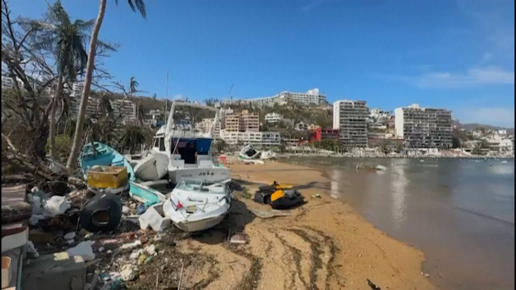 Tras el paso del huracán Otis, comenzó la evacuación de turistas y pobladores de Acapulco - YouTube