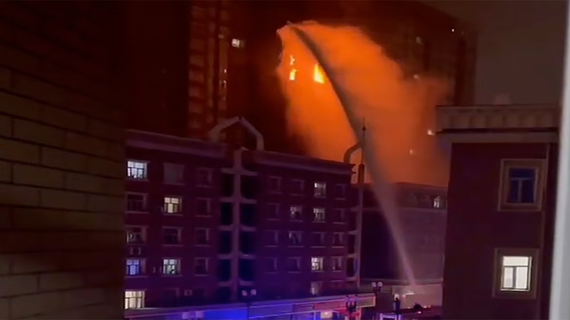 Aumentan a 15 los fallecidos en el incendio de un edificio en el este de China - Independent en Español