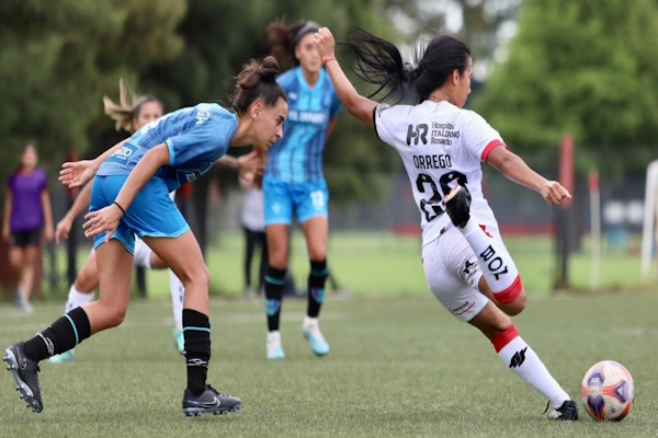 Fútbol femenino: Newell ´s se lo dio vuelta a San Luis FC y logró su primer triunfo en la máxima categoría