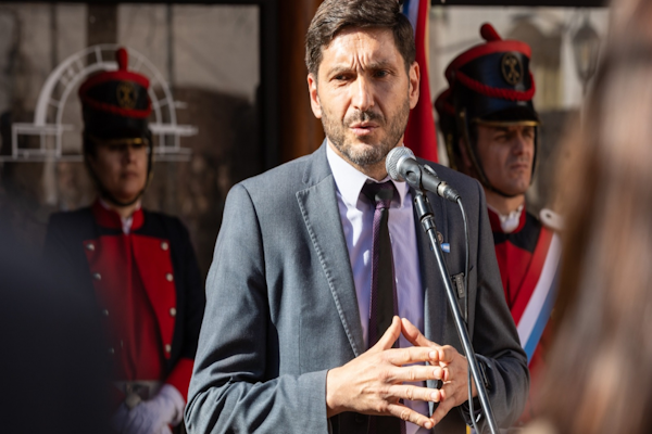 Pullaro encabezó el homenaje al Brigadier Estanislao López – Prensa GSF