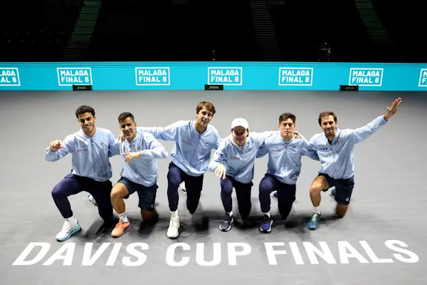 Copa Davis: Argentina enfrentará a Italia en el Final 8 que se jugará en Málaga (Foto: Reuters/Ed Sykes)