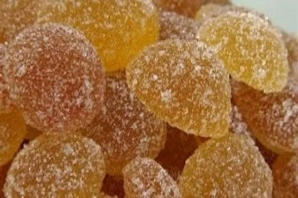 Caramelos de miel para cuidar la garganta: la receta casera. PRONTO