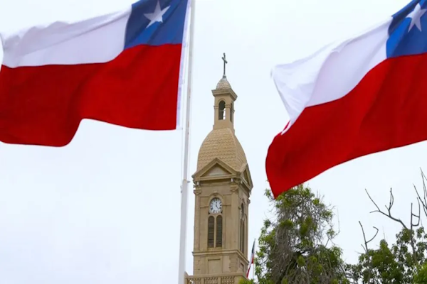 Fiestas patrias en Chile: ¿de cuánto es la multa para quienes no cuelguen banderas en ese país? - El Cordillerano
