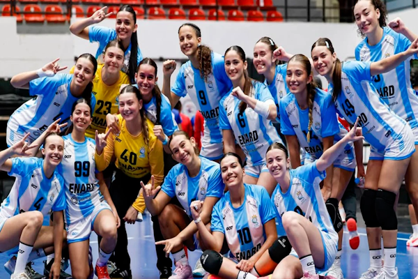 La Garrita volvió a golear en el torneo U20 Sur-Centro de Paraguay y se clasificó a semifinales. - Foto: handballsca