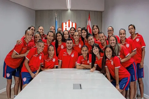 El plantel femenino de Unión hizo público su reclamo por salarios adeudados – UNO Santa Fe
