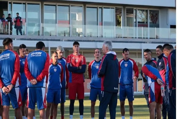Unión avanza para achicar el plantel, pero se habla poco de refuerzos - Prensa Unión