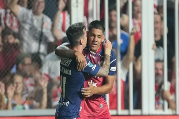 Unión frena la llegada de Diego Díaz a Patronato por la aparición de nuevos interesados - Prensa Unión