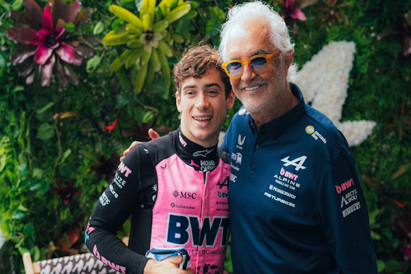 Flavio Briatore confirmó cuándo anunciará el futuro de Franco Colapinto en Alpine en la Fórmula 1 (@AlpineF1Team)