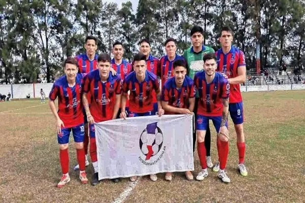 Avanza la disputa de la fecha 15 del Apertura José Luis Burtovoy. - Fotos gentileza Fútbol de Santa Fe
