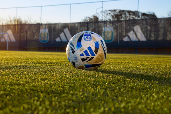 La Liga Profesional confirmó el cronograma de las primeras 3 fechas del Torneo Clausura 2026. - Infobae
