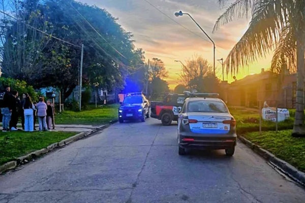 Emboscada y brutal asesinato en Santo Tomé acribillaron a balazos a un hombre de 39 años dentro de una camioneta. - UNO Santa Fe