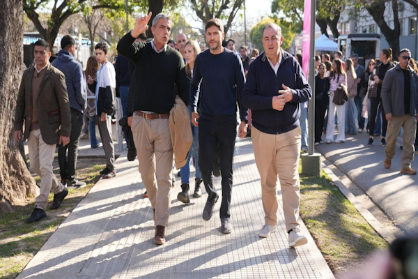 Pullaro inauguró la puesta en valor de la avenida J.J. Paso en la ciudad de Santa Fe - Prensa GSF