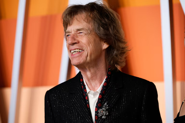 Mick Jagger afirma que trabajar con Paul McCartney en el nuevo álbum de los Rolling Stones fue “muy fácil” (REUTERS/Danny Moloshok)